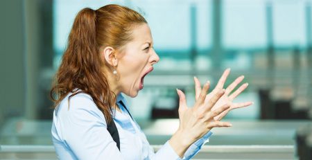 چگونه با افراد بی منطق برخورد كنيم ؟